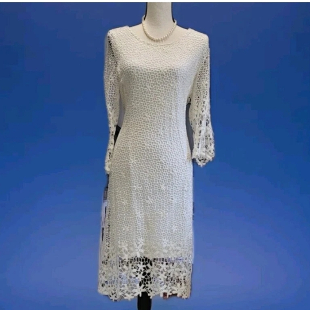 Elegant White Lace Dress